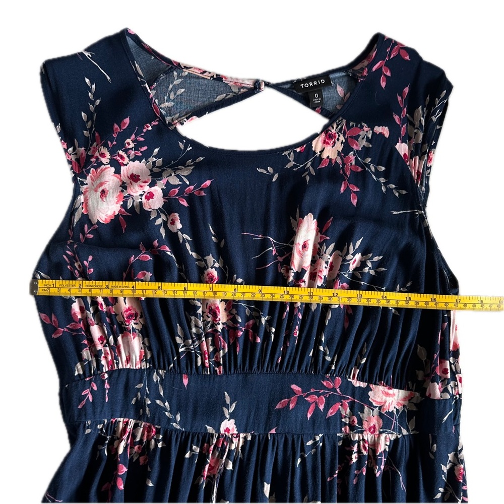 Torrid Sanguine Breeze Fit Flare Navy Floral Challis Dress 0 Keyhole Coquette - Picture 9 of 13